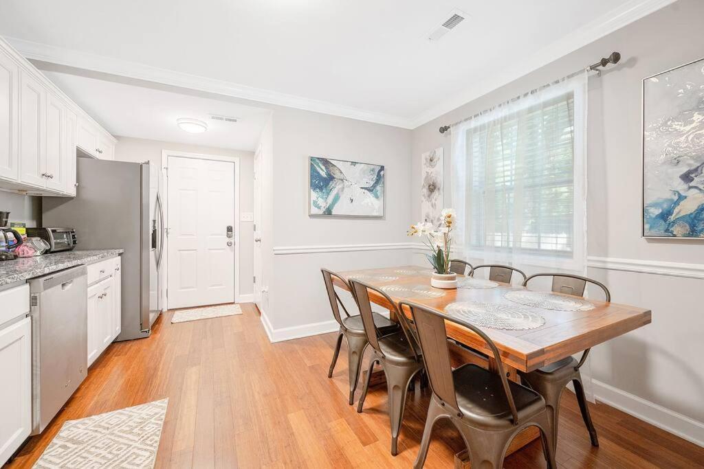 * Lux Modern Retreat * Downtown * King Beds * Apartment Durham Exterior photo